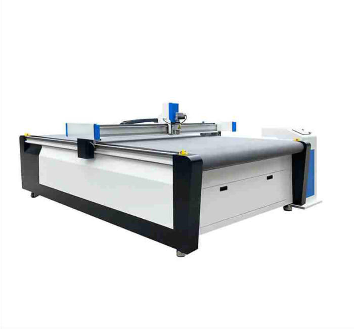 Clothes Clothing Garment Fabric CNC Cutting Machine